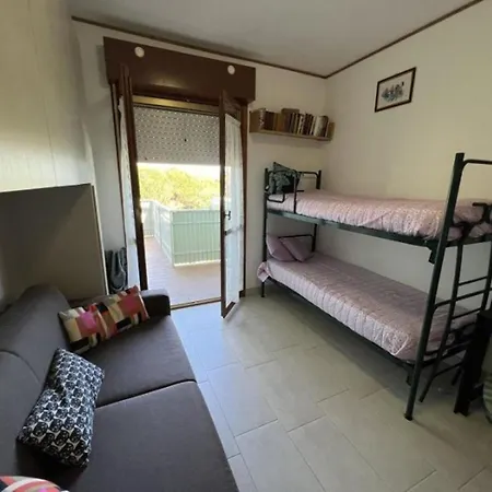 Spacious With Pool Access Lejlighed *