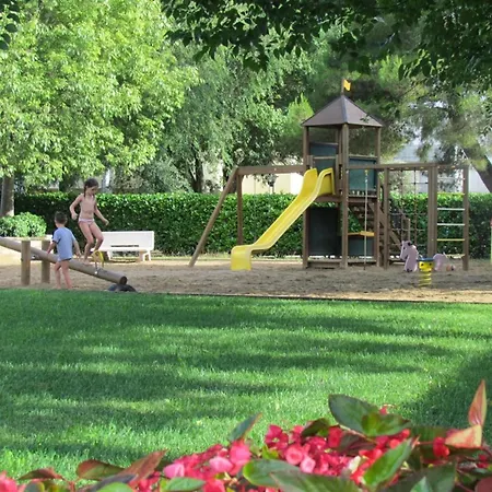 Spacious With Pool Access * Bibione