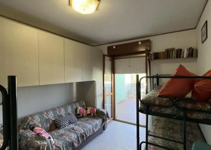 Spacious With Pool Access Lejlighed Bibione