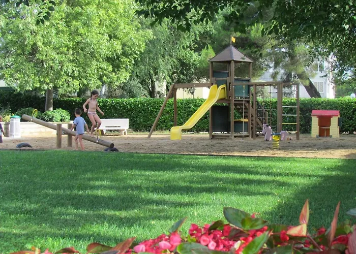 Spacious With Pool Access * Bibione